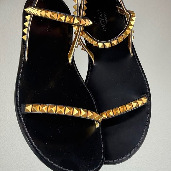 Valentino Rockstud Sandals - Picture 4 of 4